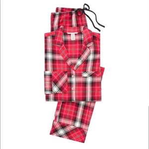 Victoria’s Secret ‘The Flannel PJ’ set
